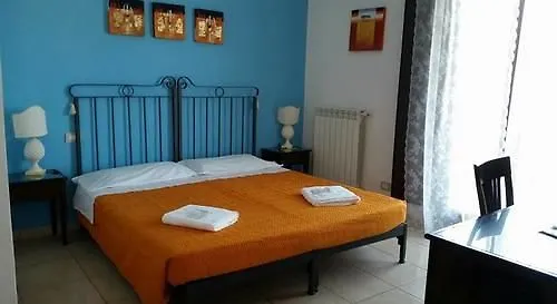 B&B Regina Carolina 칼타기론 게스트하우스